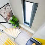 E103 City Loft Retreat