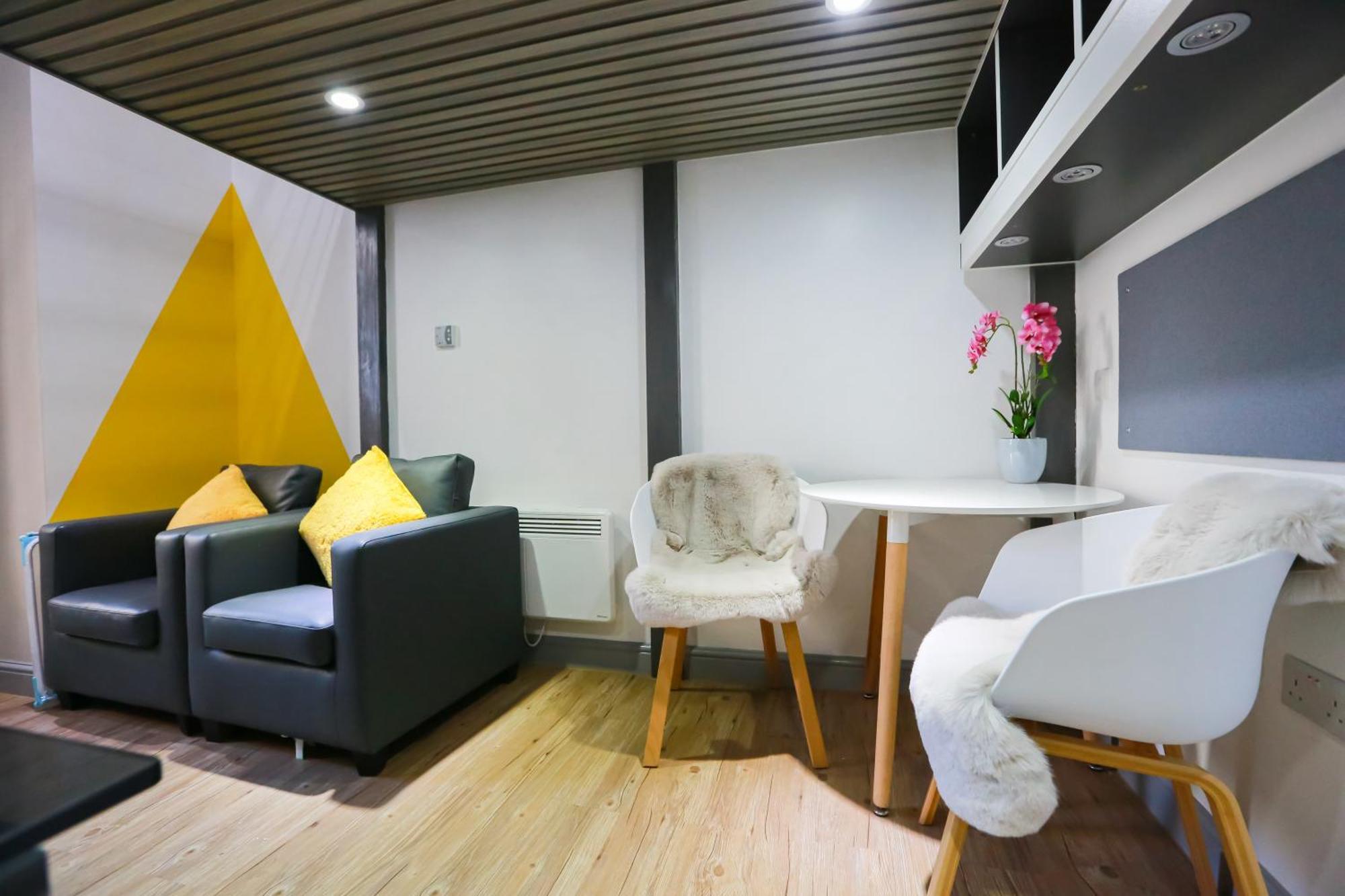 E103 Loft Retreat Coventry